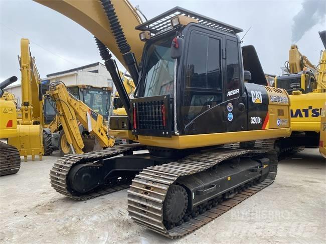 CAT 320 D Vikšriniai ekskavatoriai