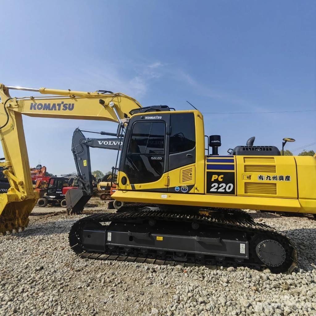 Komatsu PC 220-8 Vikšriniai ekskavatoriai