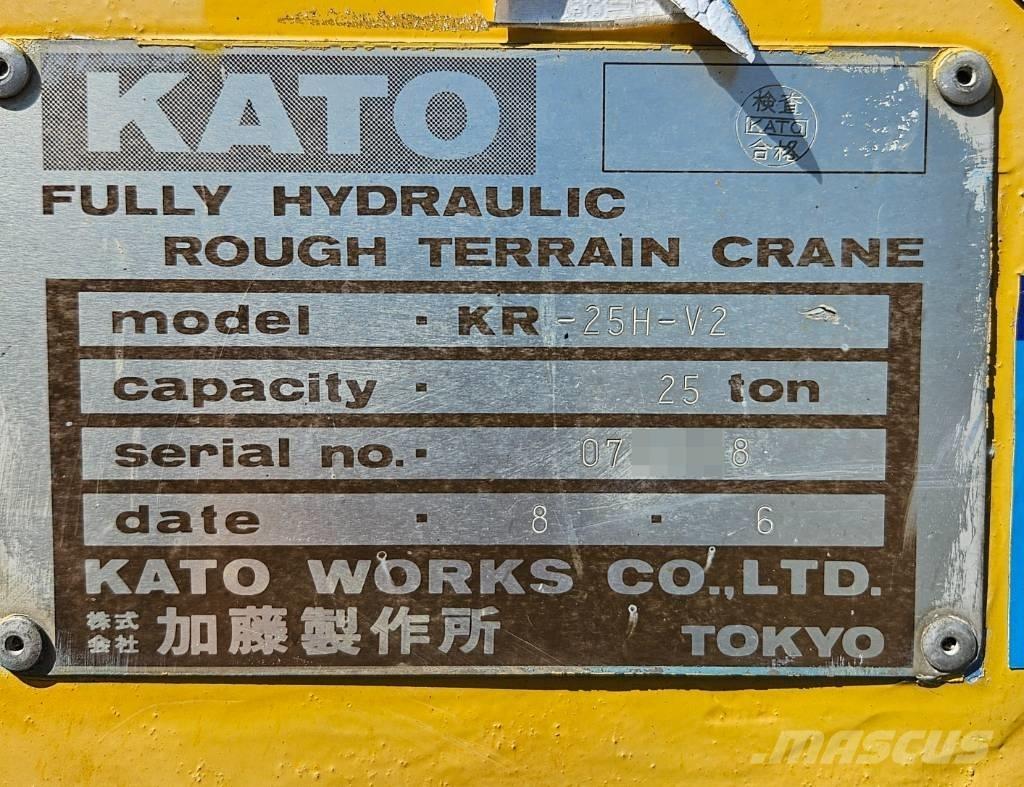 Kato KR 25 H V-2 Neapdoroto reljefo kranai