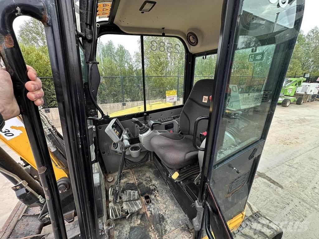 JCB 48Z-1 Specialūs ekskavatoriai