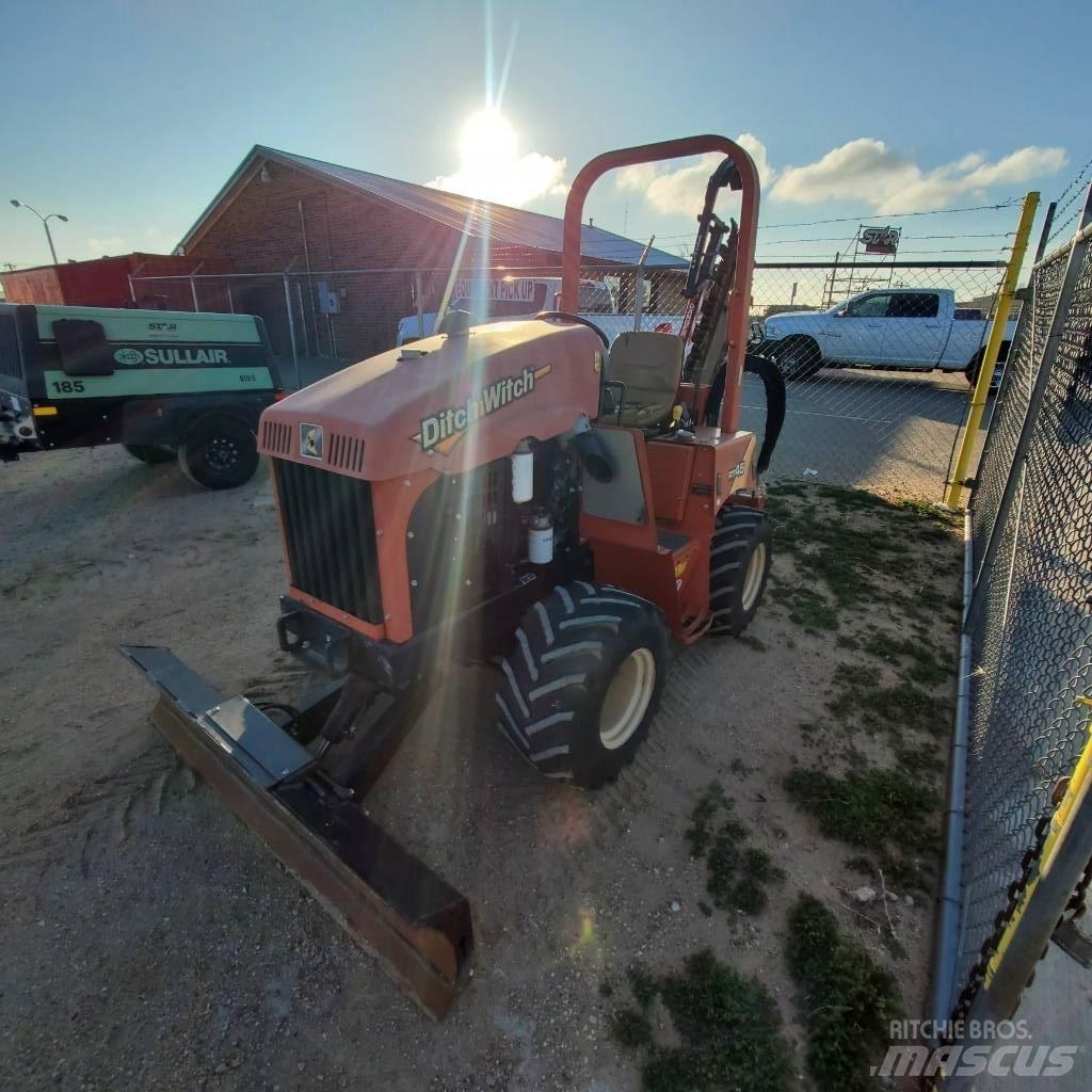 Ditch Witch RT 45 Tranšėjų ekskavatoriai