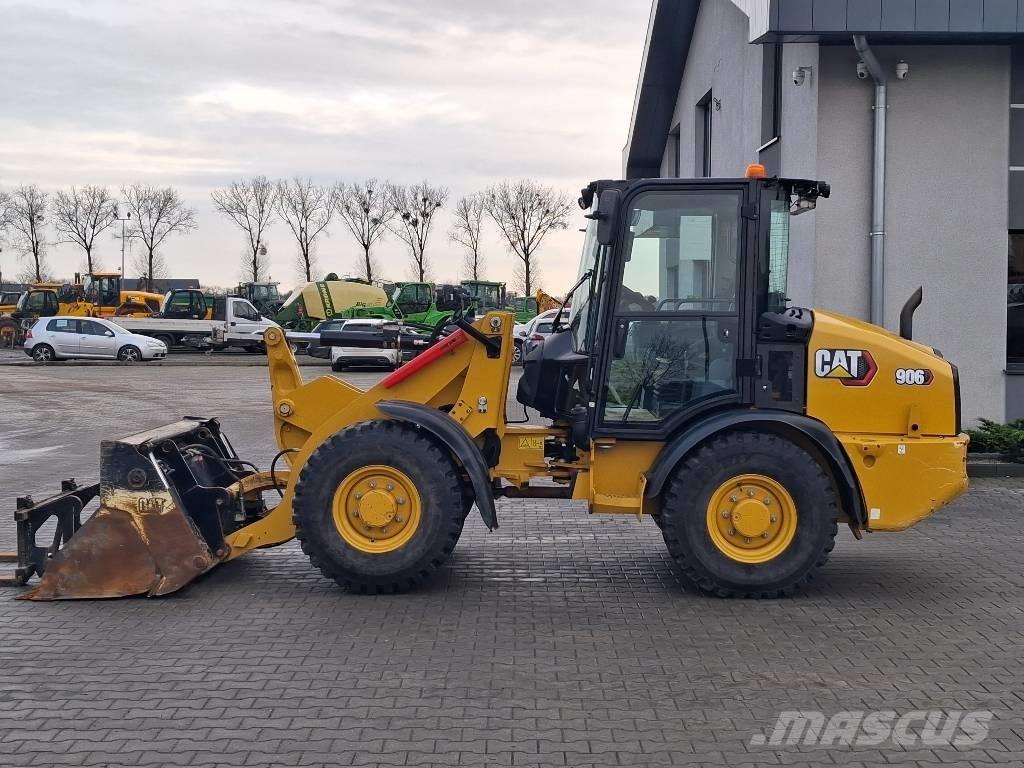 CAT 906 Naudoti ratiniai krautuvai