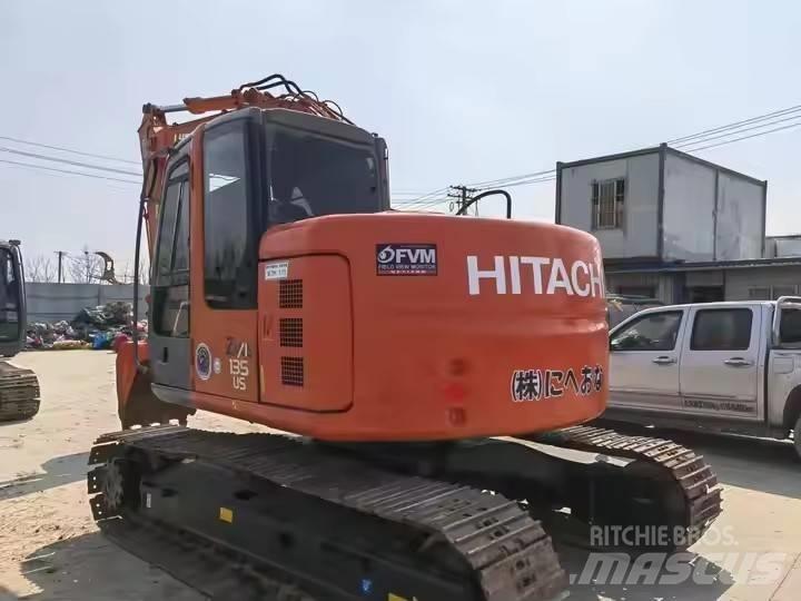Hitachi ZX135 Vikšriniai ekskavatoriai