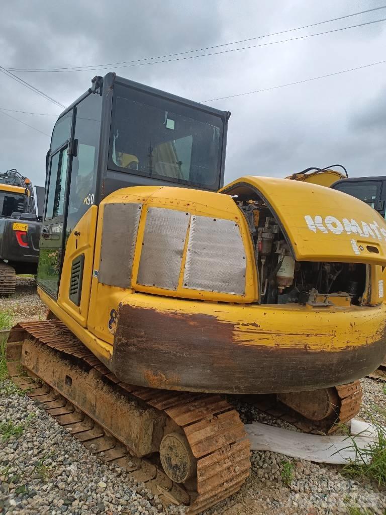 Komatsu PC 90 Vikšriniai ekskavatoriai
