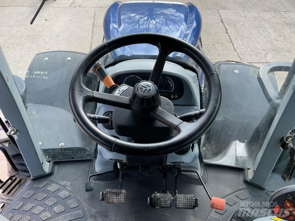 New Holland T 7.315 Traktoriai