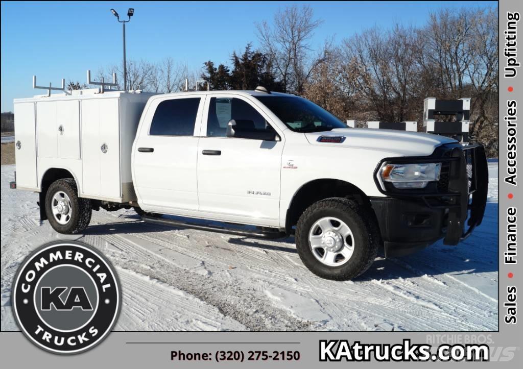 RAM 3500 TRADESMAN Pikapai / Bortiniai sunkvežimiai