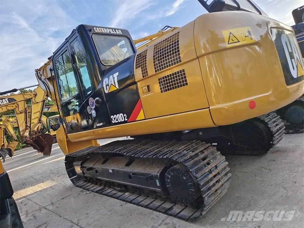 CAT 320 D Vikšriniai ekskavatoriai