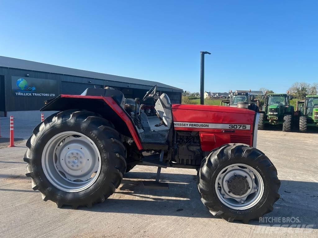 Massey Ferguson 3075 Traktoriai