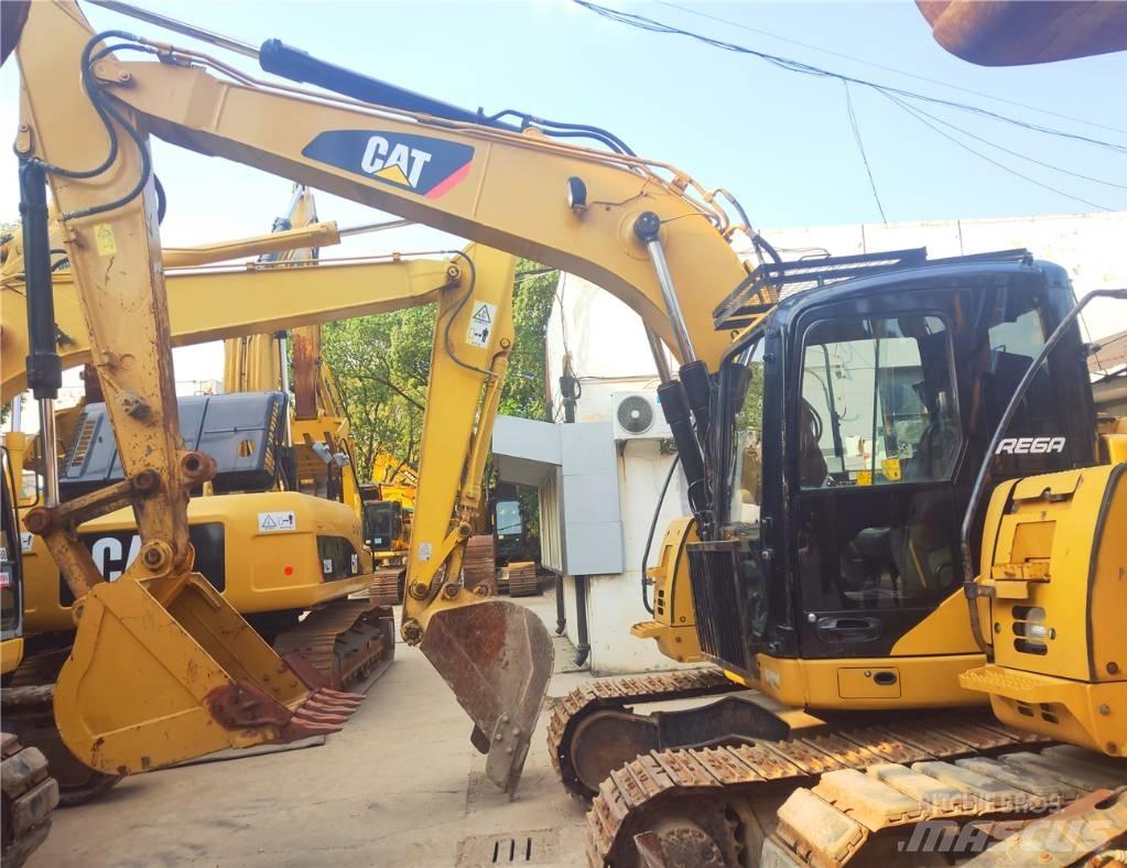CAT 313 D Vikšriniai ekskavatoriai