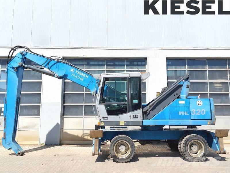 Fuchs MHL 320 Atliekų / pramoniniai krautuvai