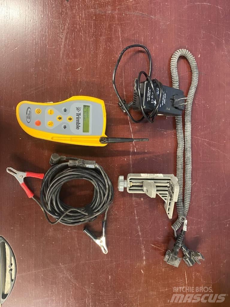 SPECTRA GL722 LASER Kiti naudoti statybos komponentai