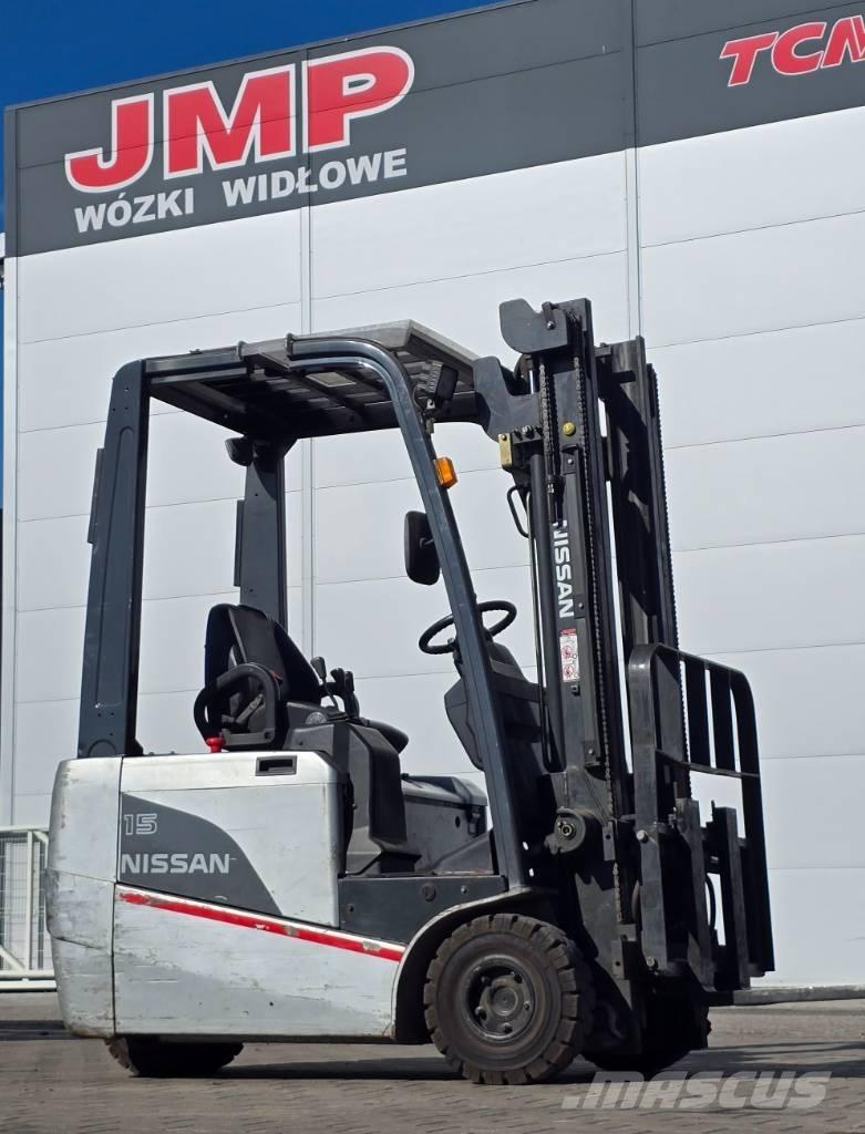 Nissan 1N1L 15Q Elektriniai šakiniai krautuvai