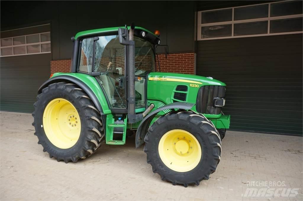 John Deere 6230 Traktoriai