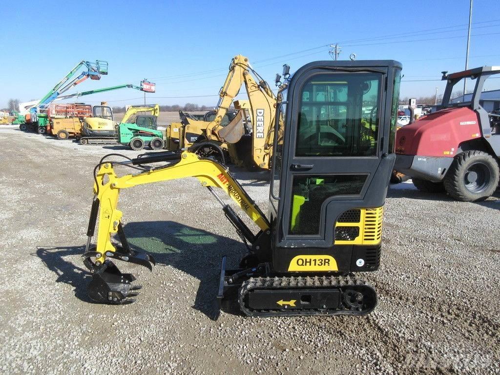 AGT QH13R Mini ekskavatoriai < 7 t