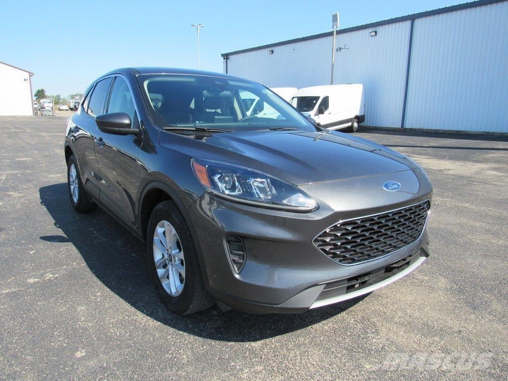 Ford Escape SE Lengvieji automobiliai