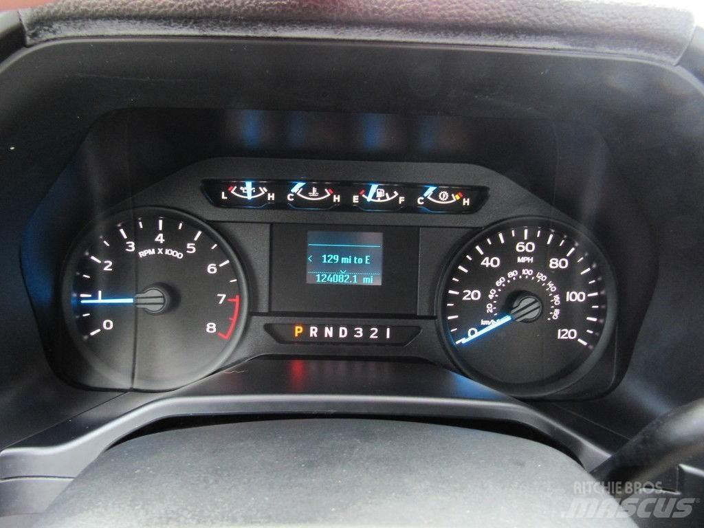 Ford F-150 Pikapai / Bortiniai sunkvežimiai
