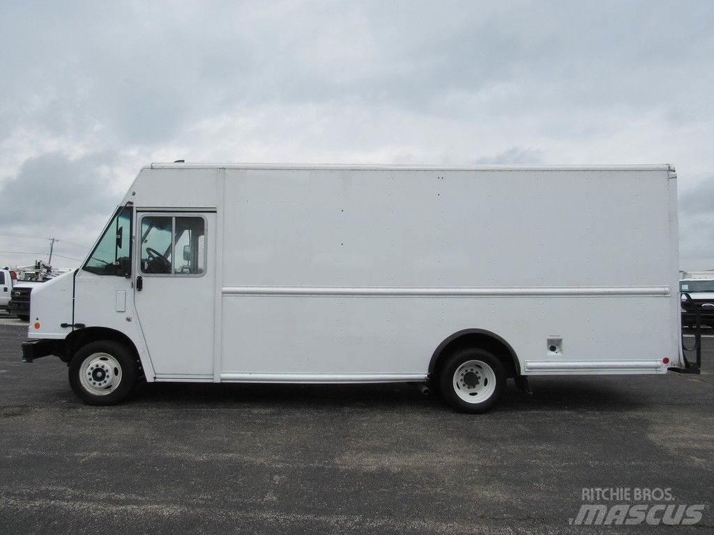 Ford F-59 Sunkvežimiai su dengtu kėbulu