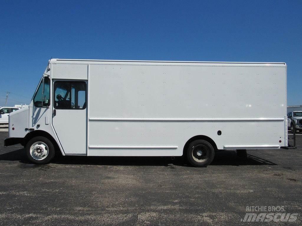 Ford F-59 Sunkvežimiai su dengtu kėbulu