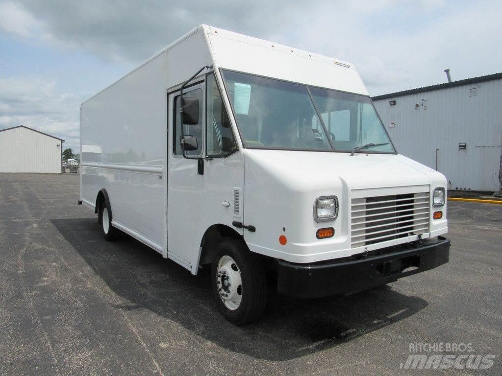 Ford F-59 Sunkvežimiai su dengtu kėbulu