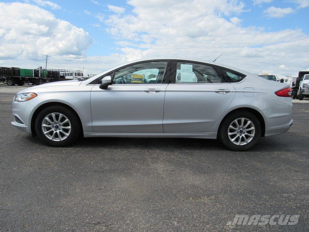Ford Fusion Lengvieji automobiliai