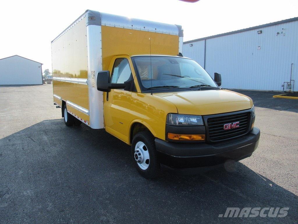 GMC Savana 3500 Sunkvežimiai su dengtu kėbulu