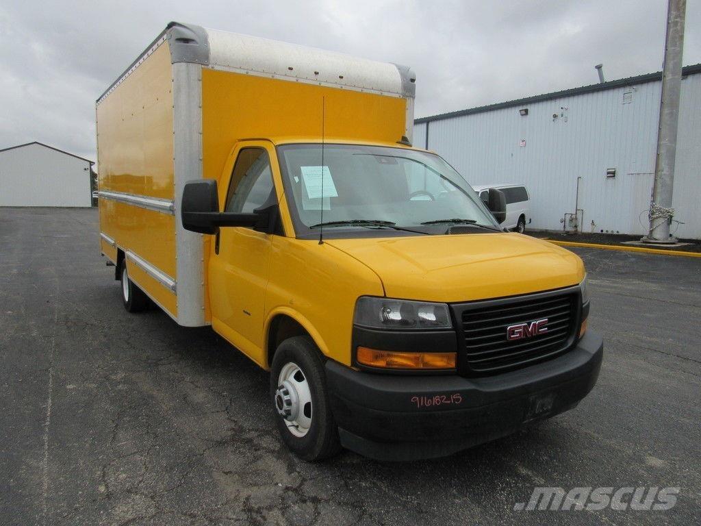 GMC Savana 3500 Sunkvežimiai su dengtu kėbulu