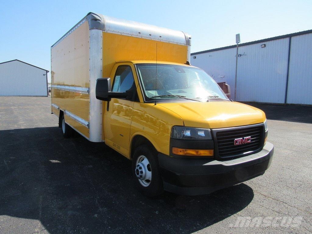 GMC Savana 3500 Sunkvežimiai su dengtu kėbulu