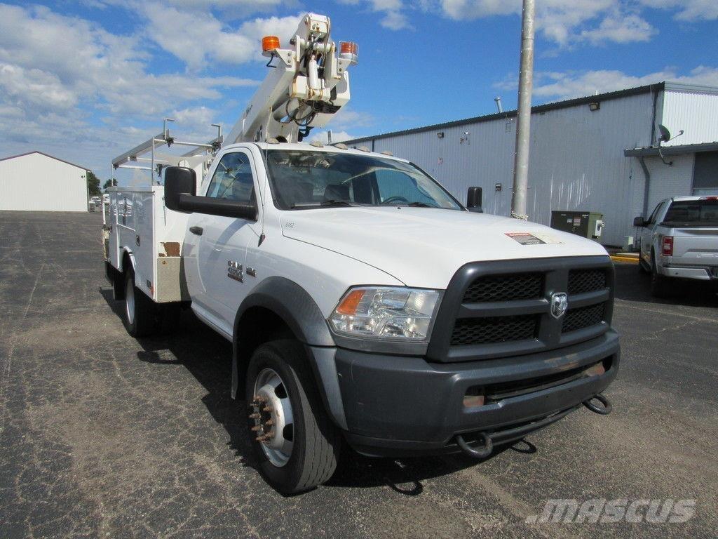 RAM 4500 Ant vilkikų montuojamos kėlimo platformos