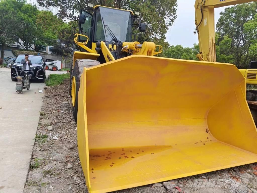 Komatsu WA 470-6 Naudoti ratiniai krautuvai