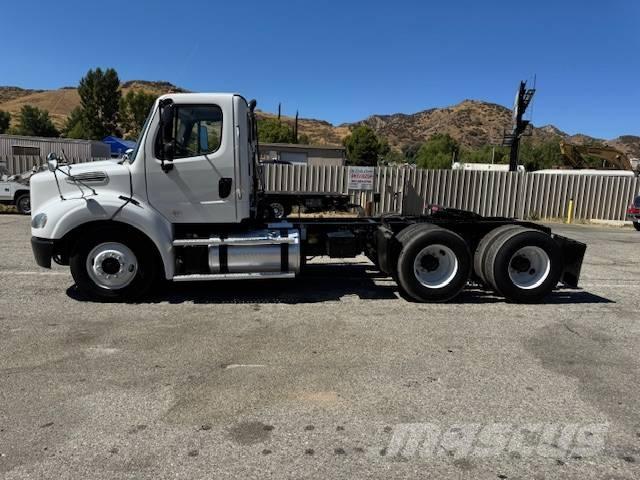 Freightliner M 112 Važiuoklė su kabina
