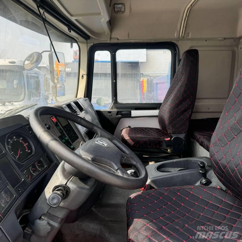 Shacman F 3000 Savivarčių priekabų vilkikai
