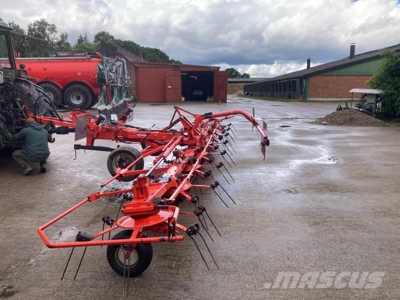Kuhn GF 8702 T Šieno grėbliai ir vartytuvai