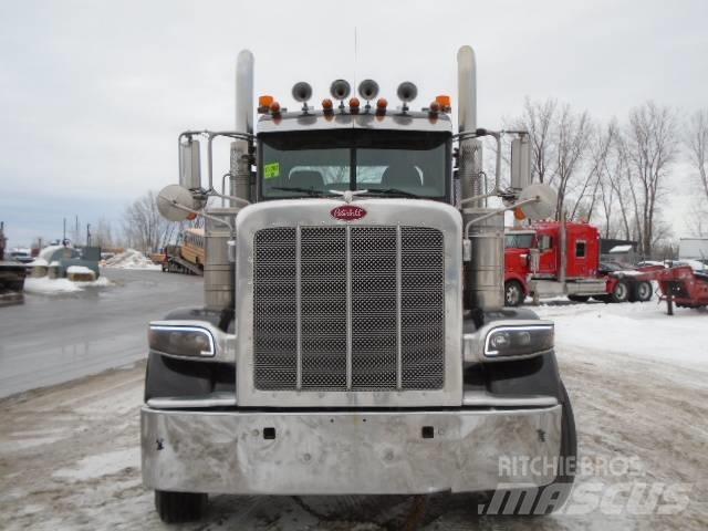 Peterbilt 388 Naudoti vilkikai