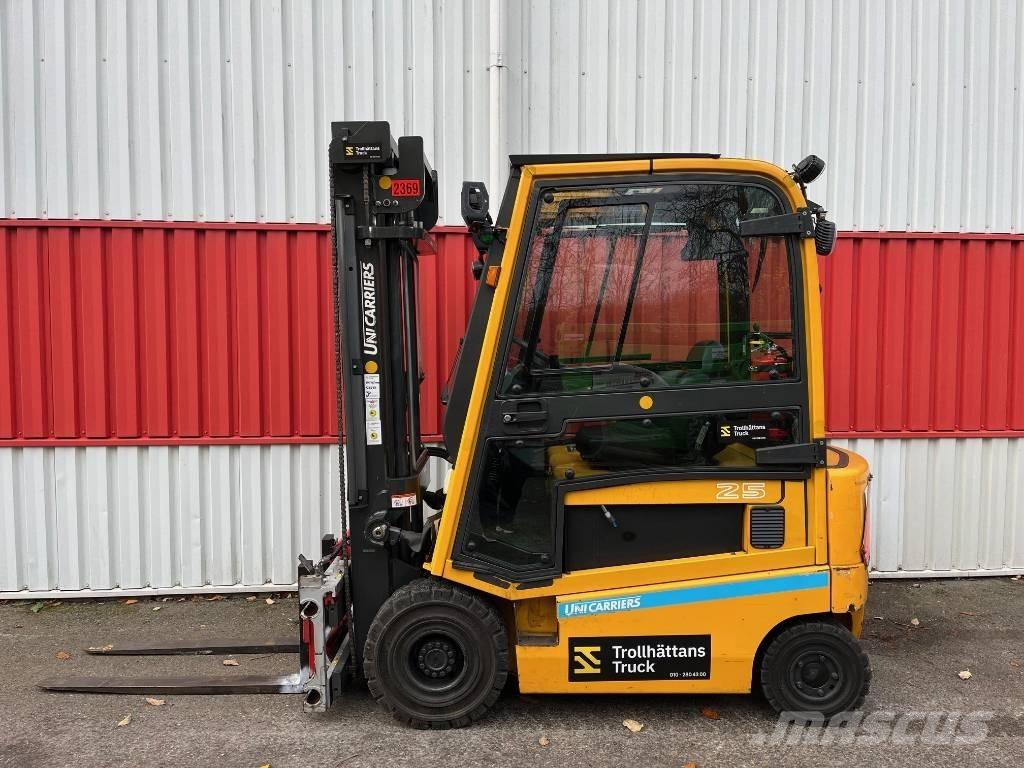 UniCarriers 1Q2L25Q Elektriniai šakiniai krautuvai