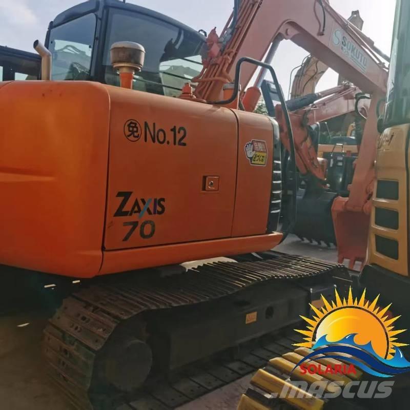 Hitachi ZX 70 Vidutinės galios ekskavatoriai 7-12 t