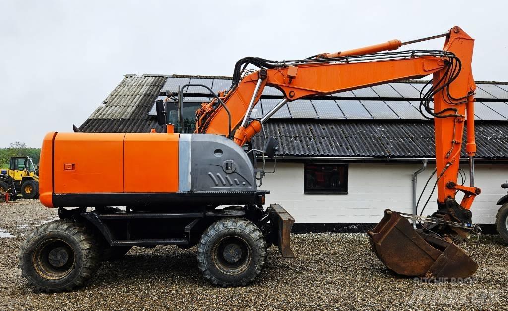 Hitachi ZX 140 W-3 Ratiniai ekskavatoriai