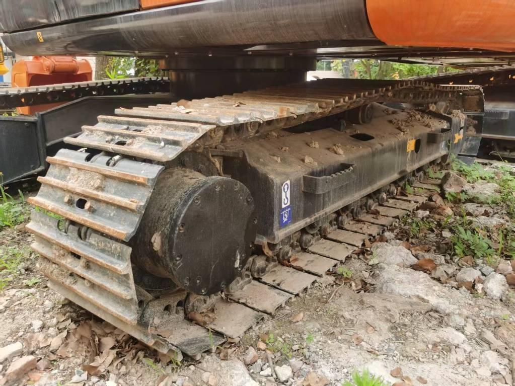 Hitachi ZX 120 Vikšriniai ekskavatoriai