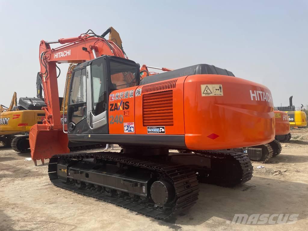 Hitachi ZX 240 Vikšriniai ekskavatoriai