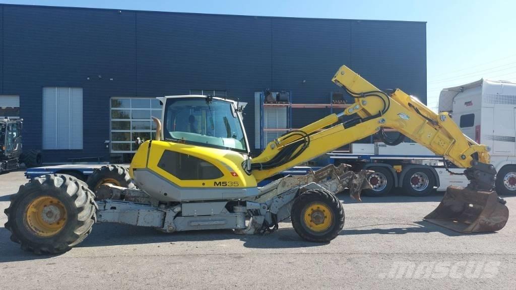 Menzi Muck M535 Ratiniai ekskavatoriai