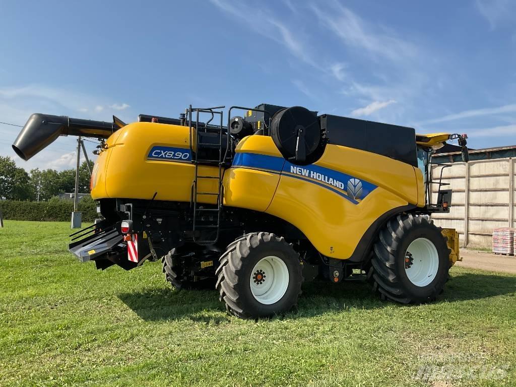 New Holland CX 8.90 Derliaus nuėmimo kombainai