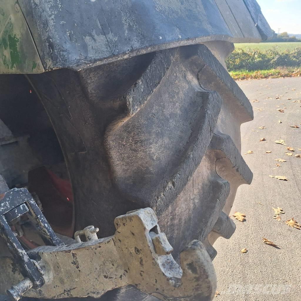 Fendt 818 Vario TMS Traktoriai