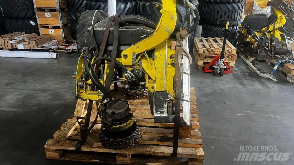 John Deere 480 C Medžių kirtimo mašinų darbinės galvos