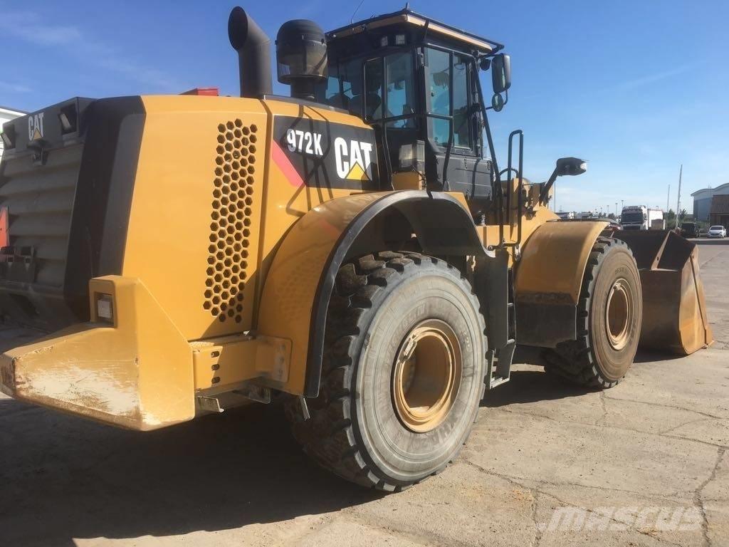 CAT 972K Naudoti ratiniai krautuvai