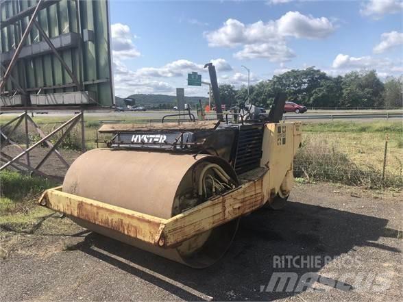 Hyster C627B Vieno būgno volai