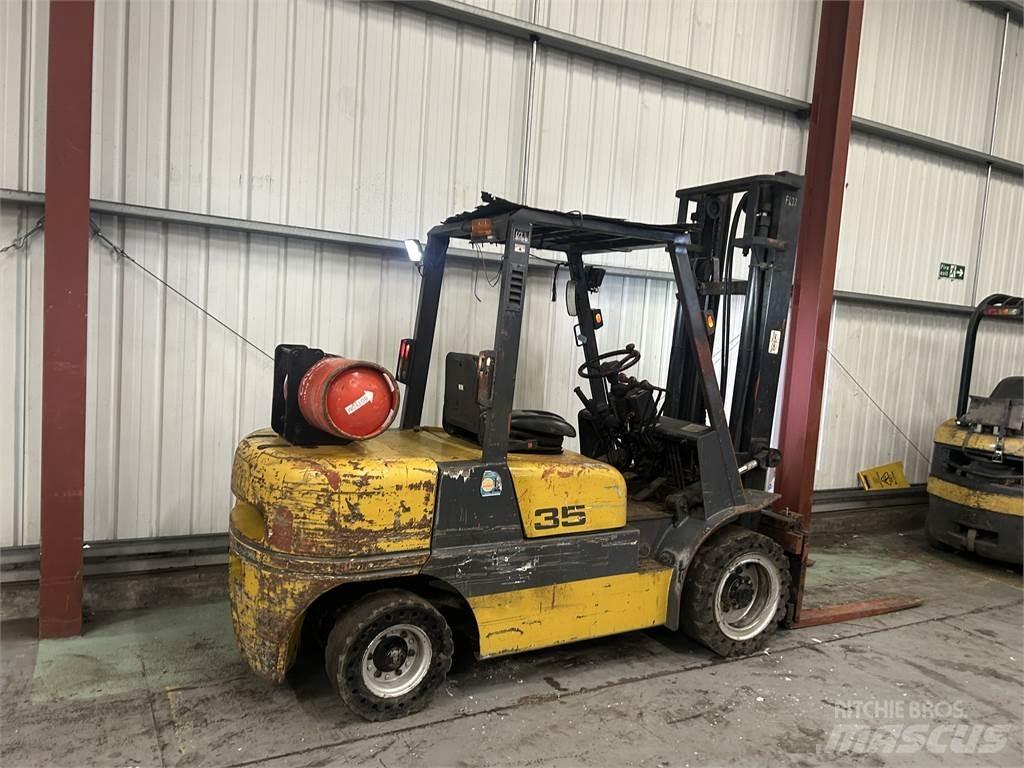 Tailift FG35 LPG (dujiniai) krautuvai