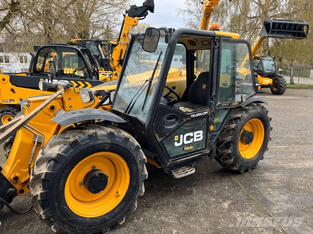 JCB 527-58 Teleskopiniai krautuvai žemės ūkiui