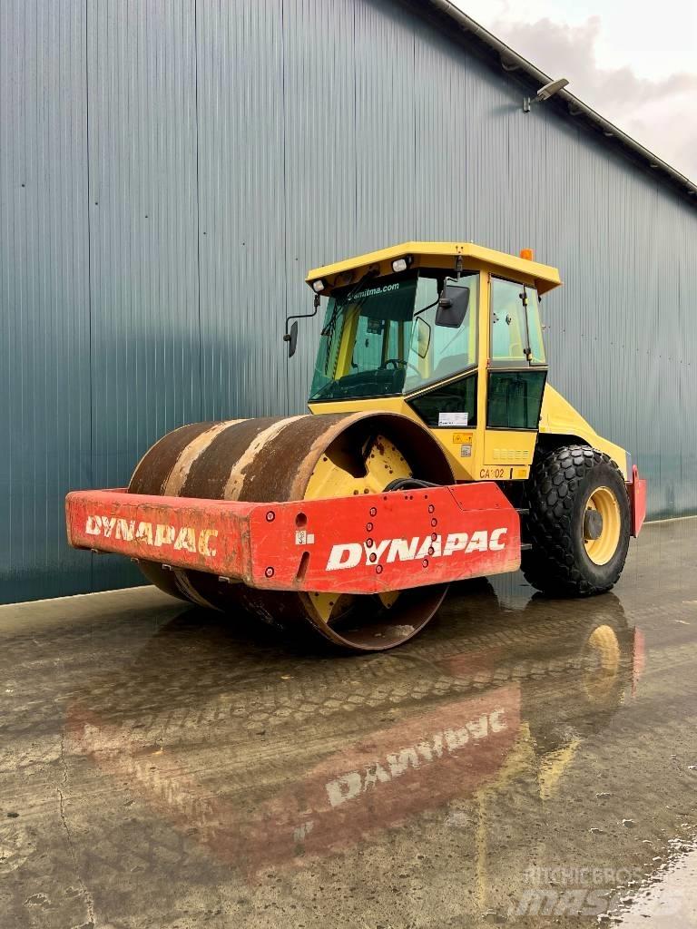 Dynapac CA302D Vieno būgno volai