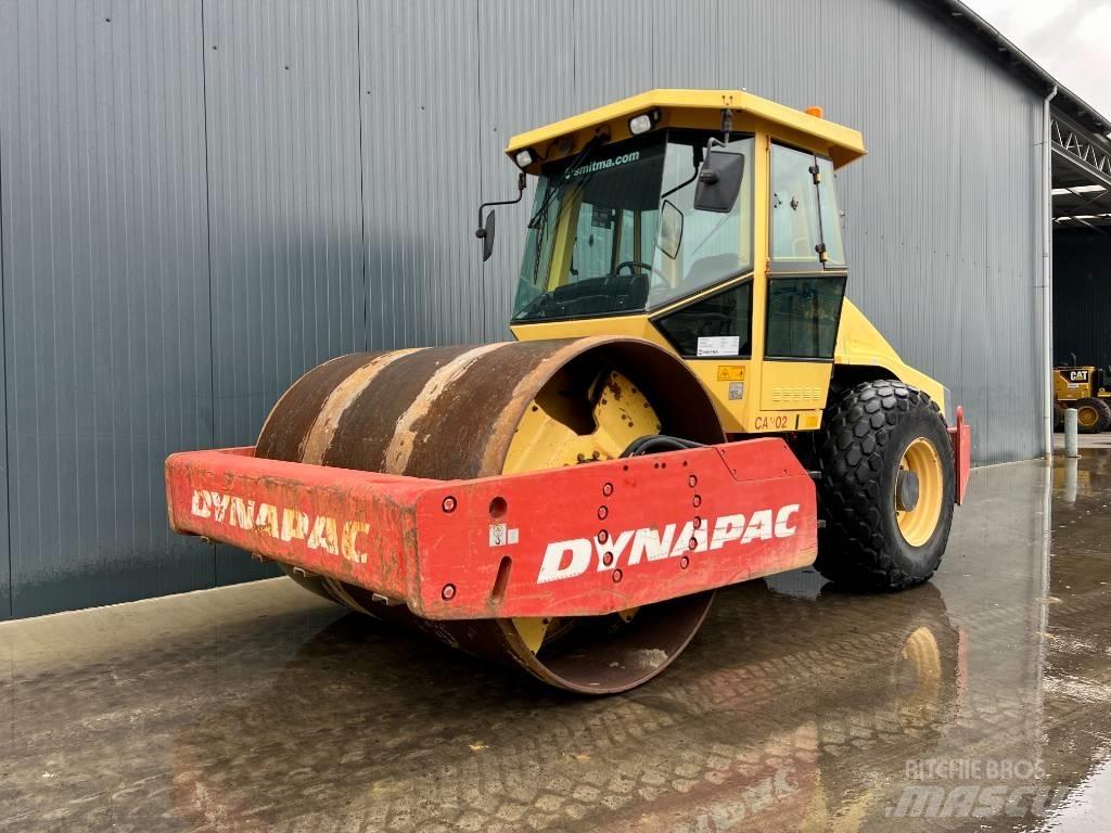 Dynapac CA302D Vieno būgno volai