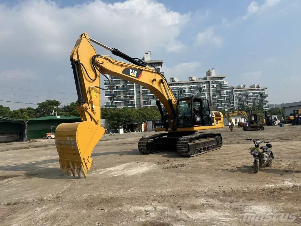 CAT 330 D Vikšriniai ekskavatoriai
