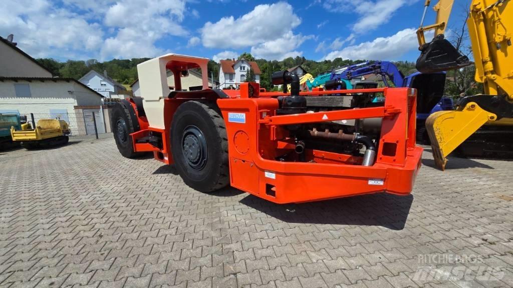 Toro 400 Požeminis krautuvas